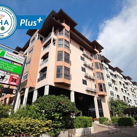 Town In Town Gardent Resort Bangkok Exterior foto