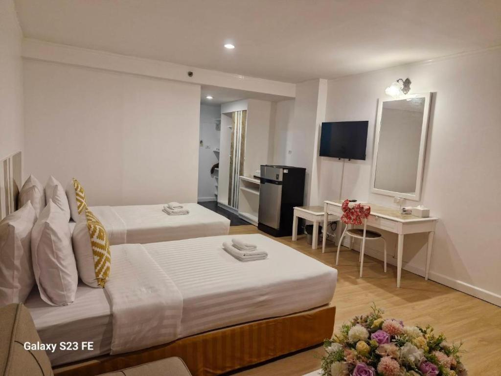 Town In Town Gardent Resort Bangkok Exterior foto