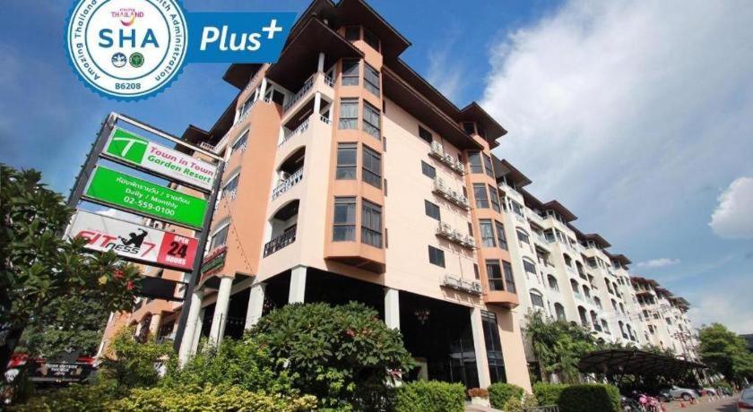 Town In Town Gardent Resort Bangkok Exterior foto